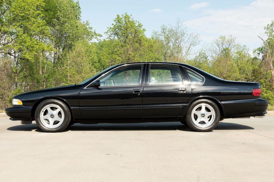  Chevrolet Impala SS 1996 года  (фото 13 из 99)